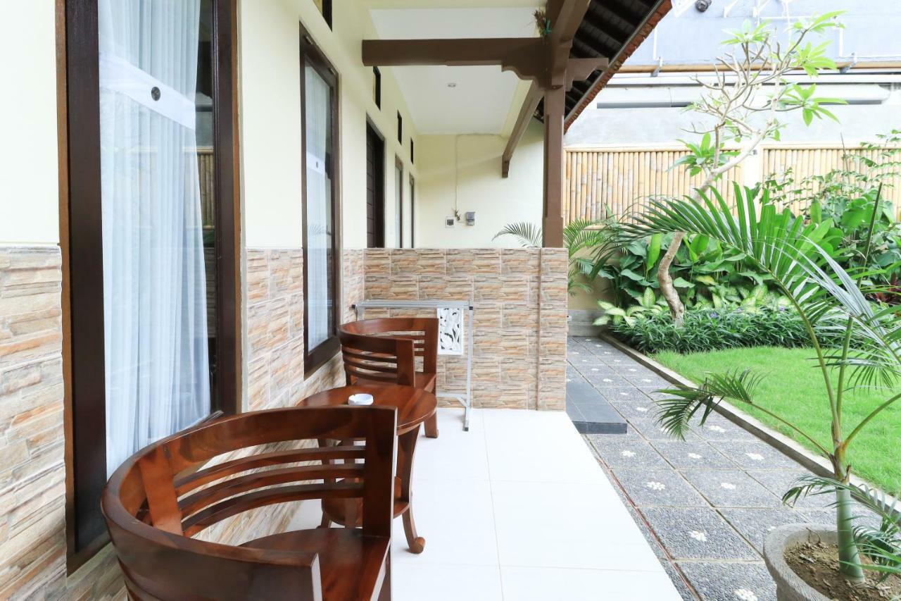 Prasada Guesthouse Canggu  Bagian luar foto