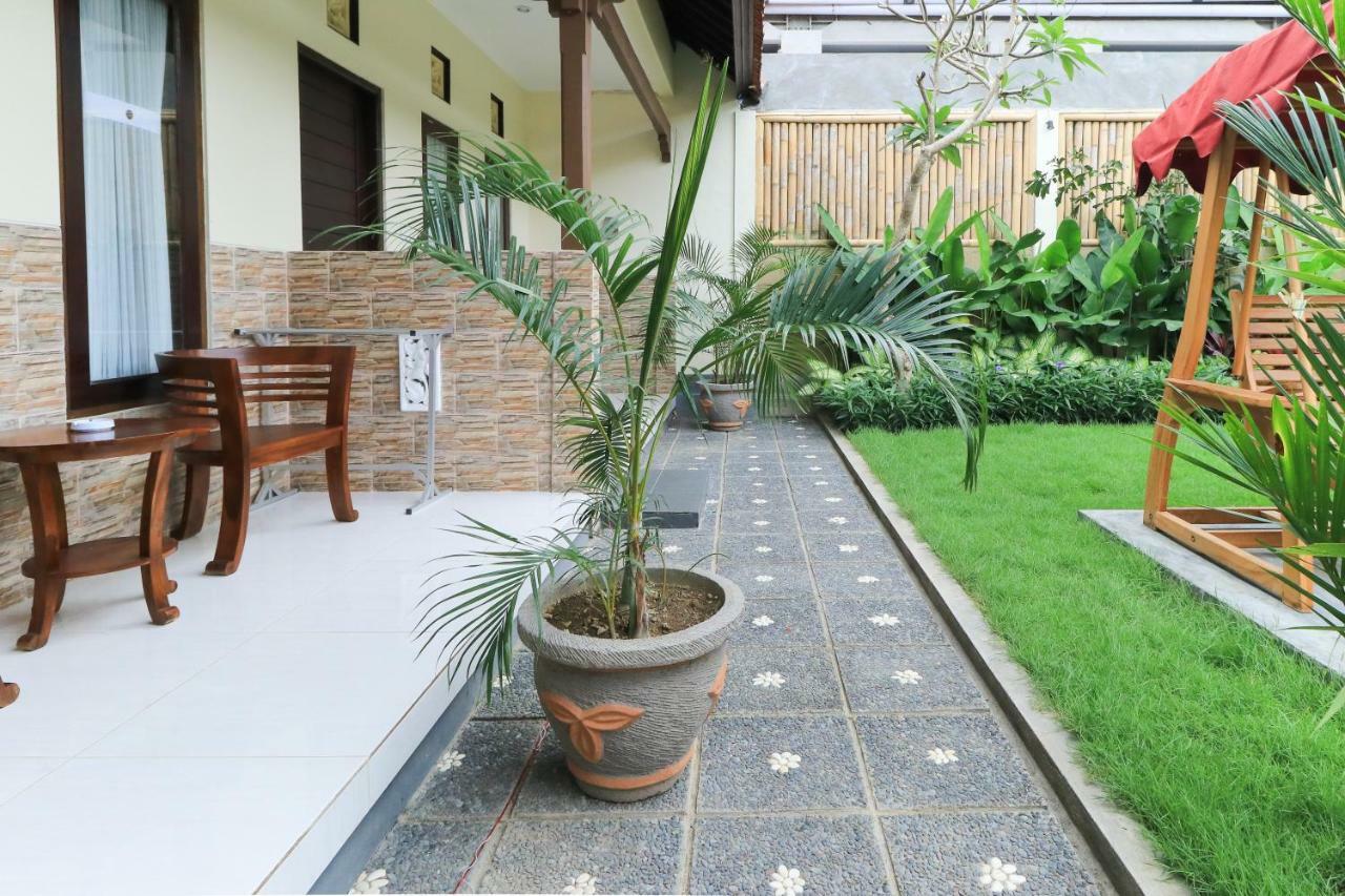 Prasada Guesthouse Canggu  Bagian luar foto